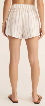 The Perfect Linen Short