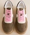 Axel Tennis Shoe