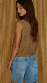 Allende Vest Top