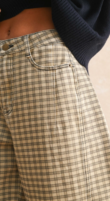Mini Checkered Barrel Jeans
