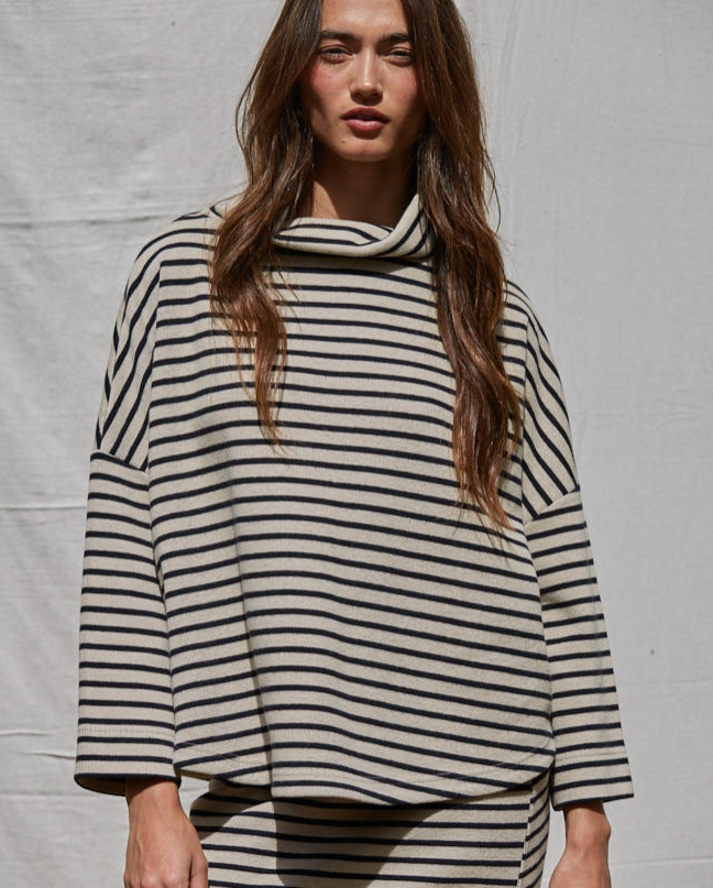 Wanda Striped Turtle Neck