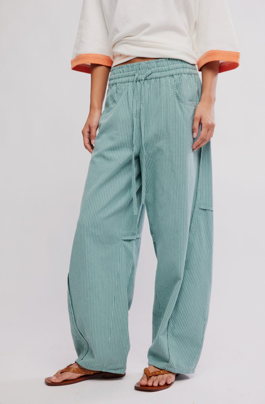 Blue Trellis-Nilla